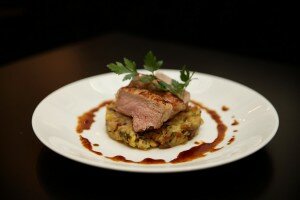 ©-Le-Dôme-du-Marais-Quasi-de-veau-écrasé-de-pommes-de-terre-confites